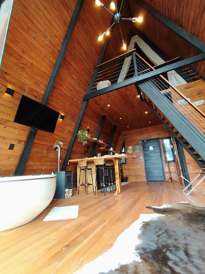 木屋 Romantica Com Hidromassagem Prox Ao Centro. Nova Petropolis